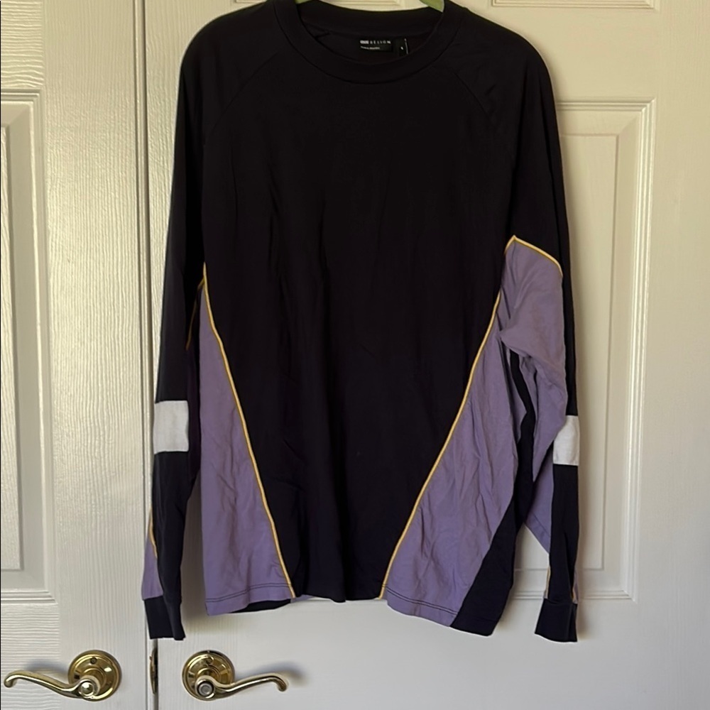 Osos Design Black and Purple Men's Shirt - MEDIUM